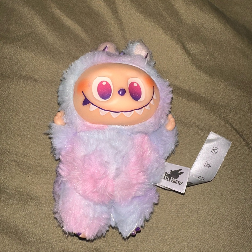 Cute Plush Monster Toy- Lafufu Big Into Energy Series- Luck
